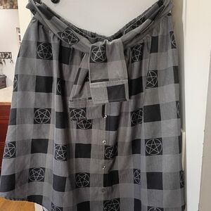 Stylish Gray A-Line Skirt with Pentagram Design